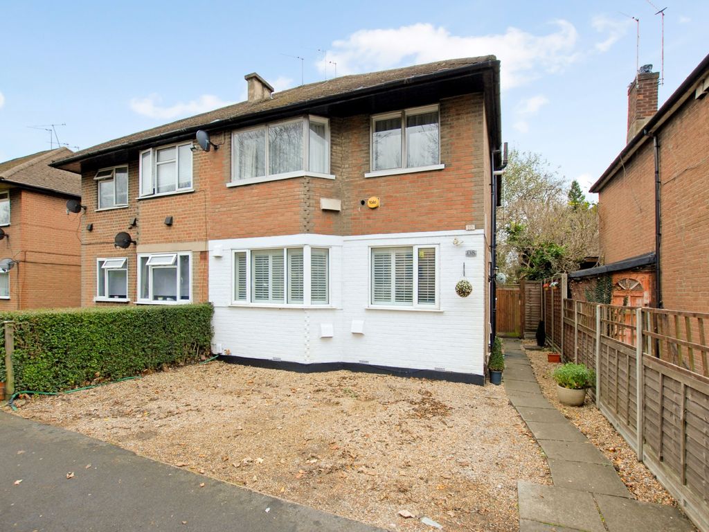2 bed flat for sale in Whitehall Road, Uxbridge UB8 Zoopla