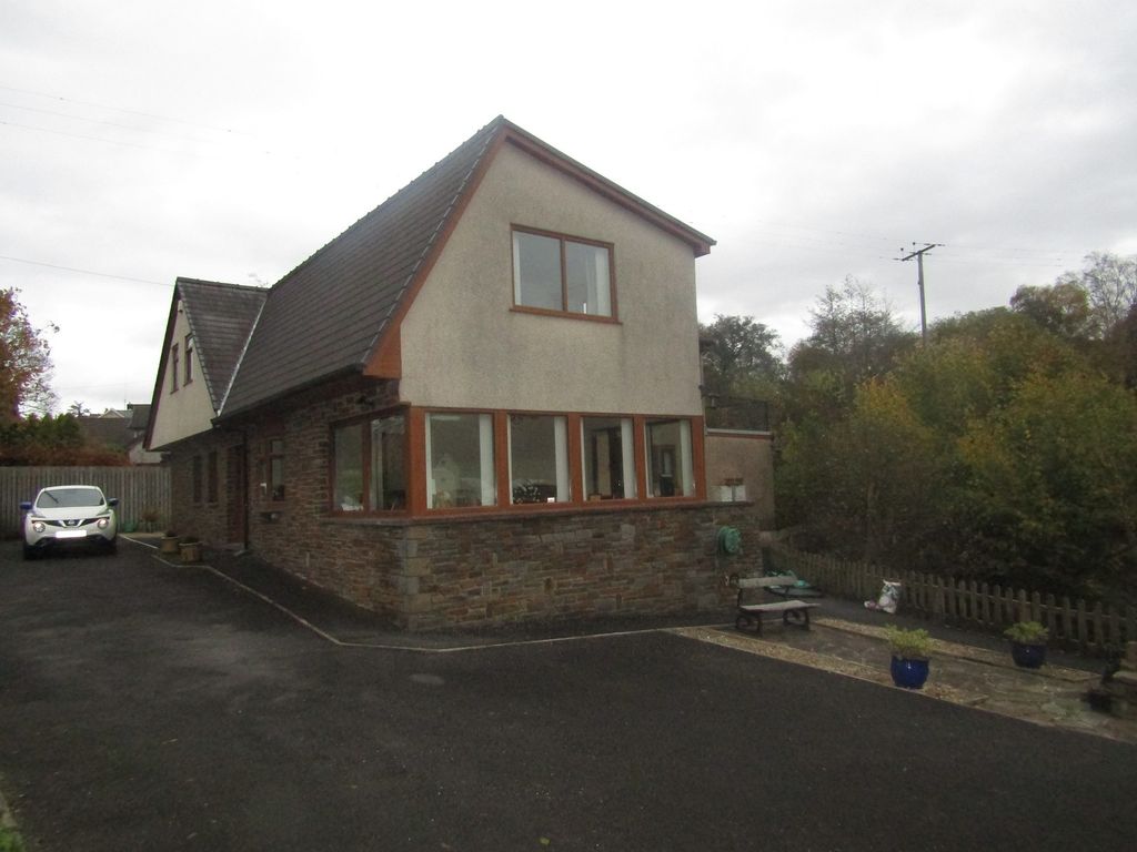 4 bed detached house for sale in 50 Derwen Road, Alltwen, Pontardawe