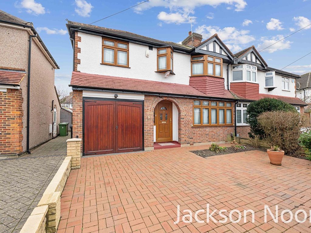 4 bed semidetached house for sale in Meadowview Road, Ewell KT19, £