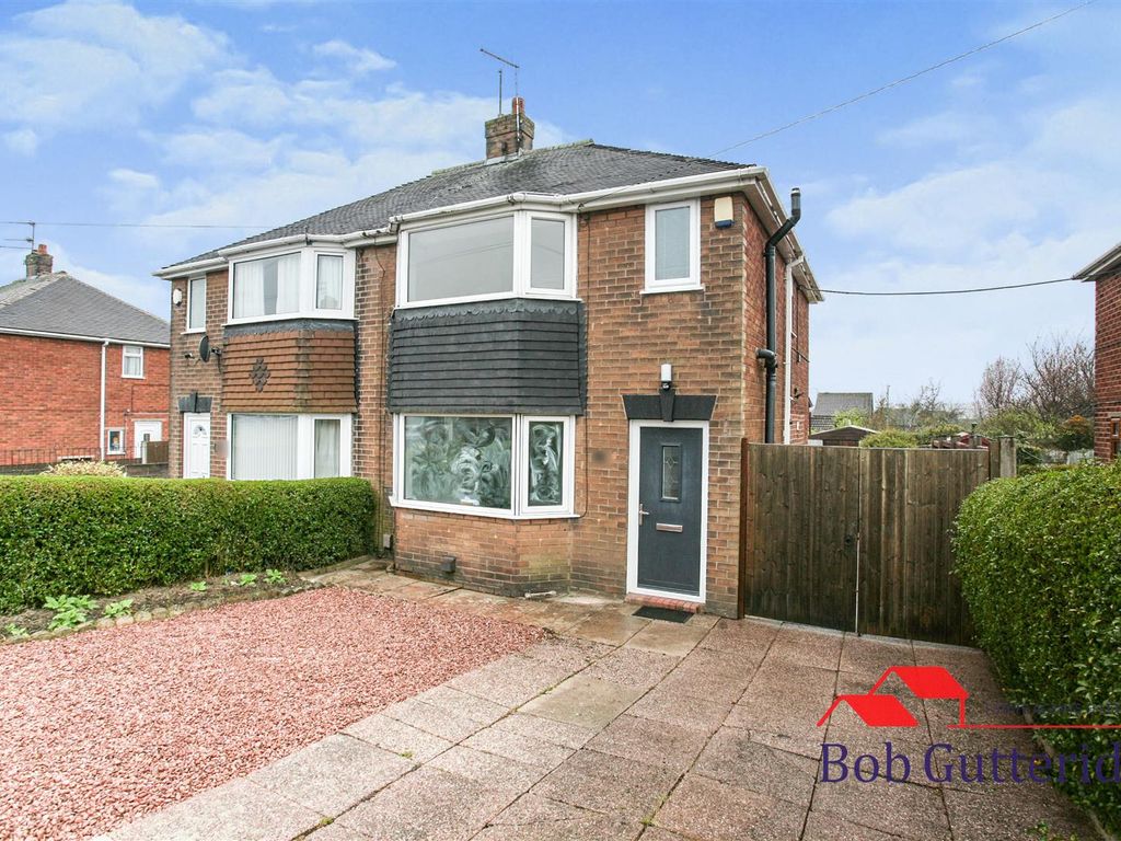 3 bed semidetached house to rent in Riceyman Road, Bradwell, Newcastle