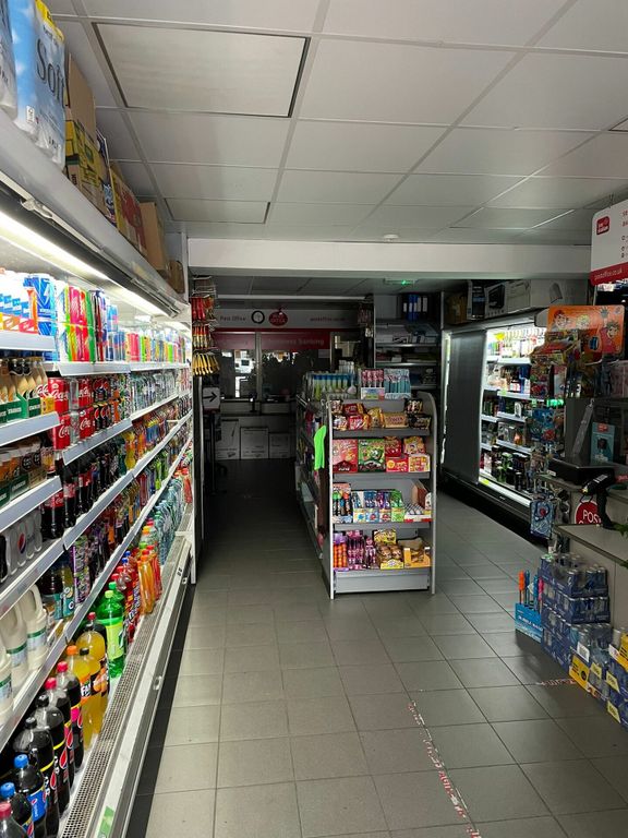 Retail premises for sale in Norwood Road, Southall UB2, £160,000 Zoopla