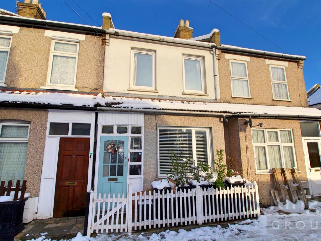 2 bed terraced house for sale in North Avenue, Edmonton N18 Zoopla