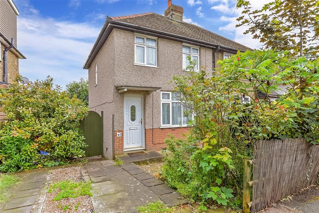 2 bed semidetached house for sale in Northcote Road, Strood, Rochester