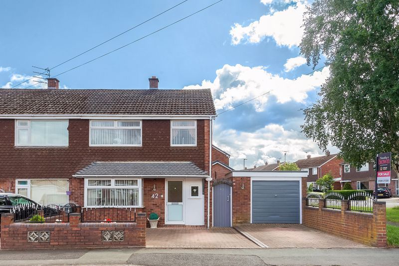 3 bed semidetached house for sale in Cumberland Road, Congleton CW12