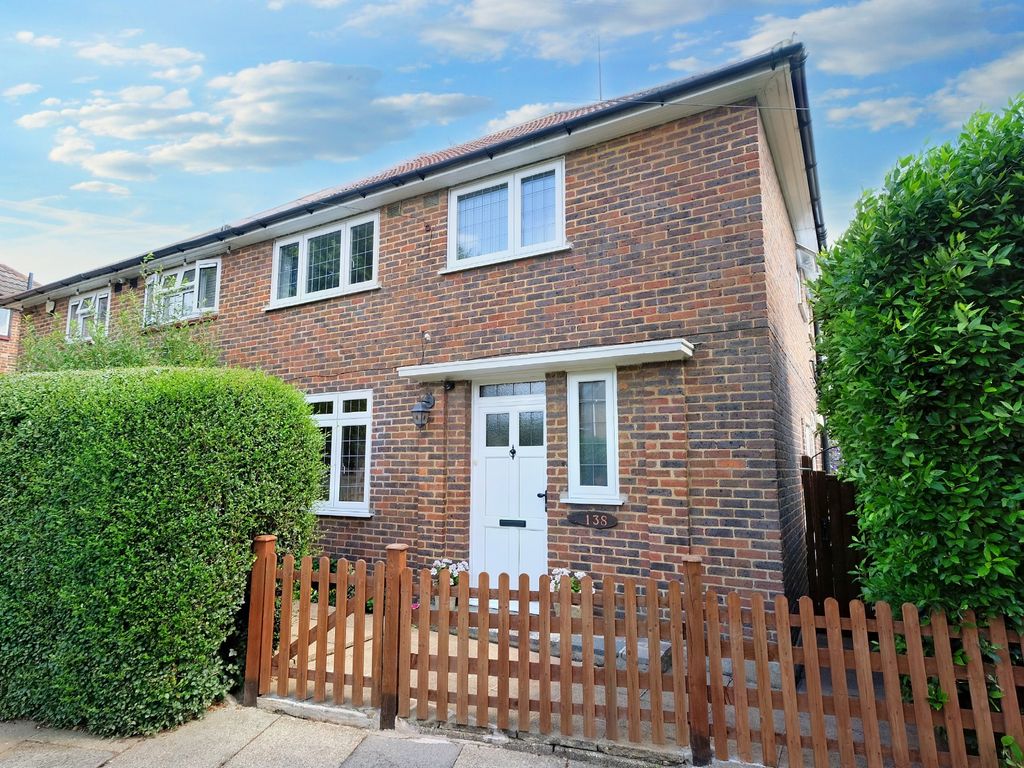 3 bed semidetached house for sale in Leesons Hill, St. Pauls Cray
