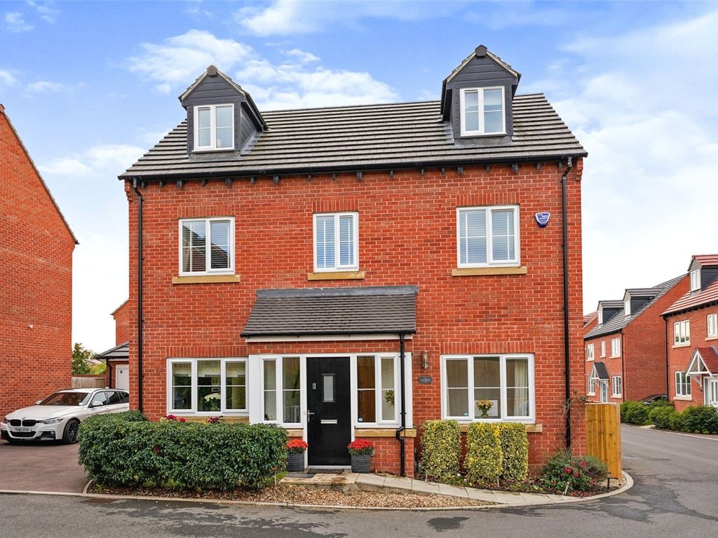 New Dawn View, Gloucester GL1  