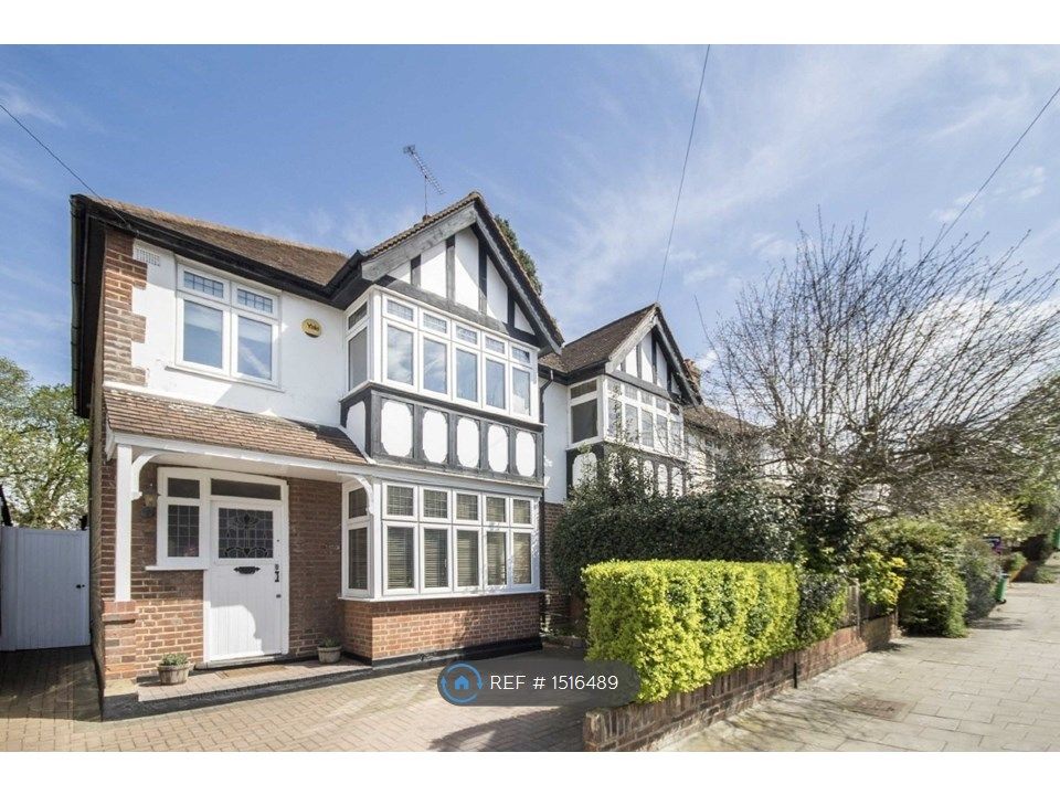 3 bed semidetached house to rent in Queens Road, Teddington TW11 Zoopla