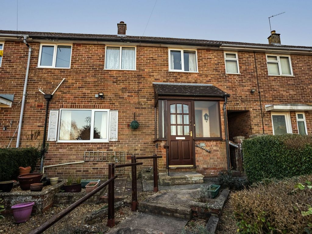 3 bed terraced house for sale in Hall Close, Bourn CB23, £280,000 Zoopla