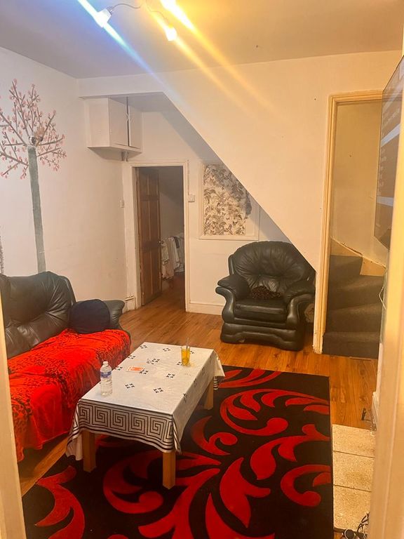 3 bed terraced house for sale in Highfield Road, Coventry CV2, £150,000