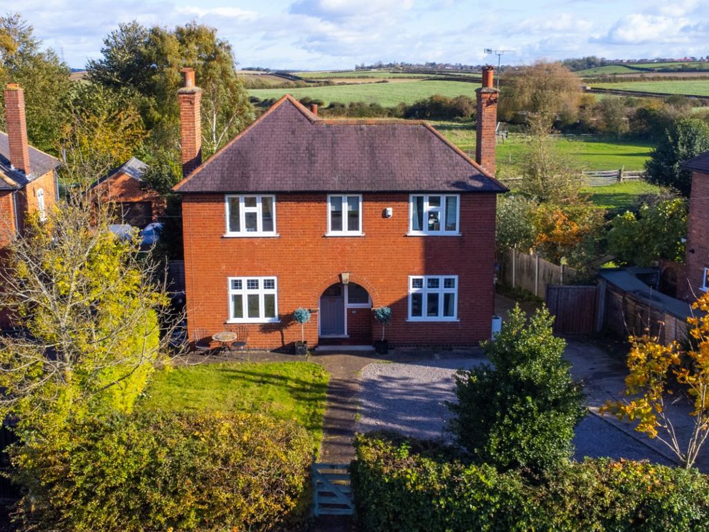 4 bed detached house for sale in Loughborough Road, Bradmore