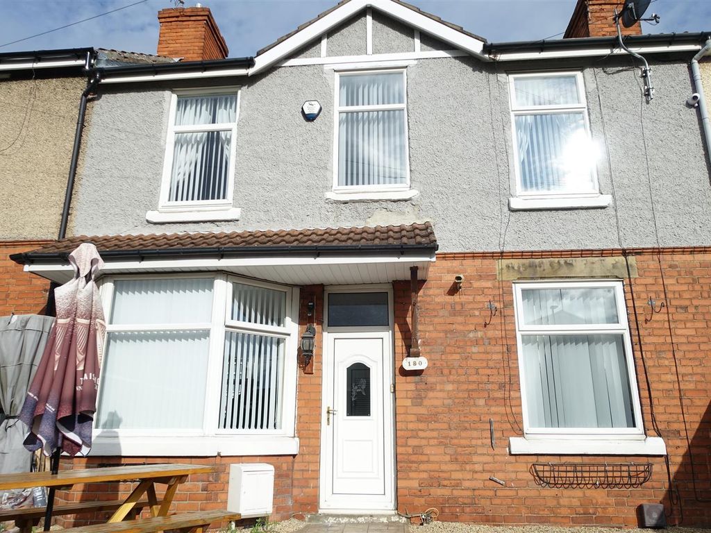3 bed terraced house for sale in The Crescent, Woodlands, Doncaster DN6