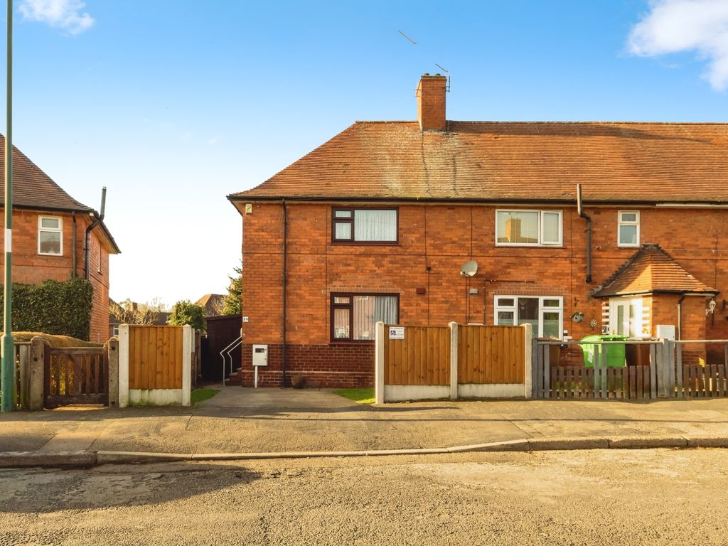 2 bed end terrace house for sale in Bracknell Crescent, Nottingham