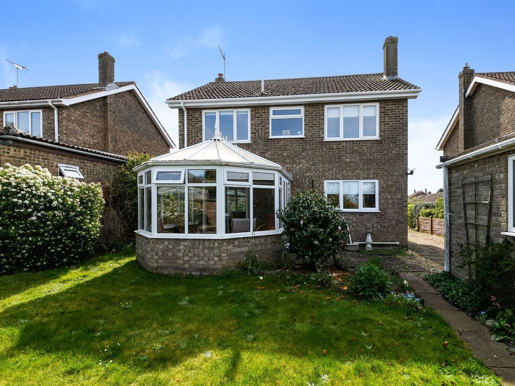 4 bed detached house for sale in Saxon Way, Dersingham, King's Lynn