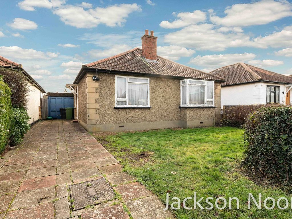 3 bed detached bungalow for sale in Lansdowne Road, Ewell KT19 Zoopla