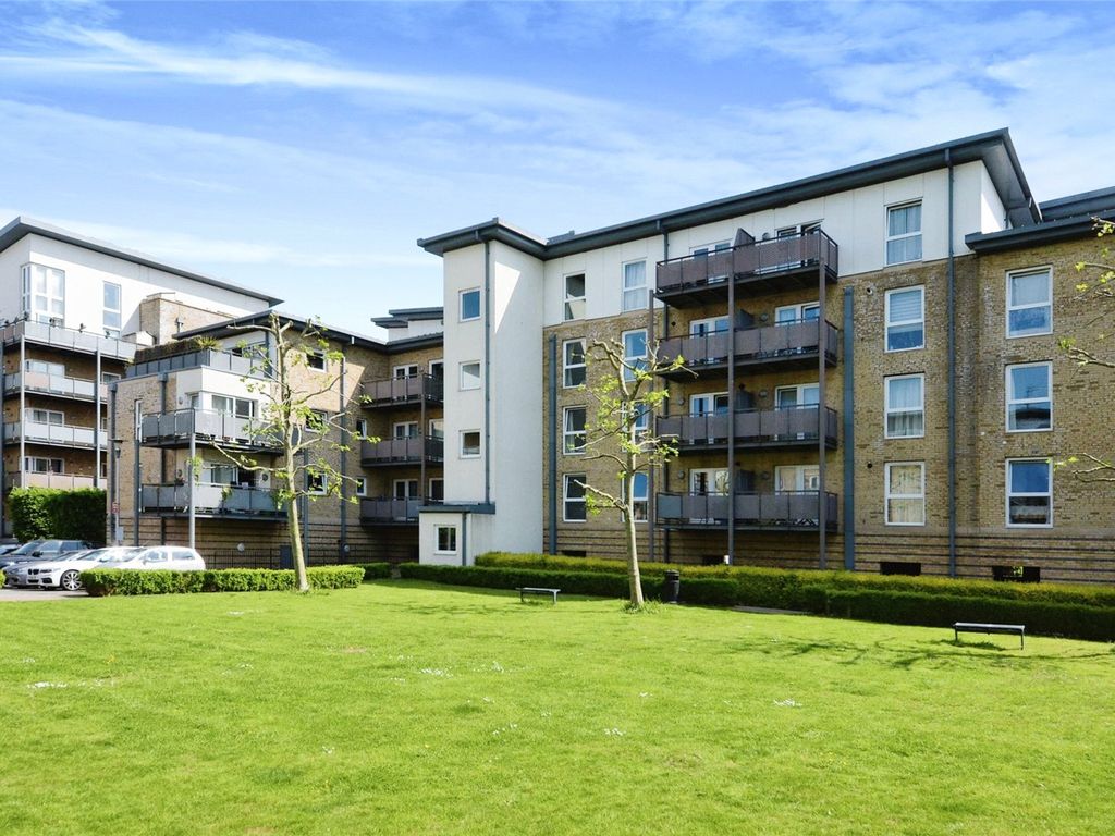 2 bed flat for sale in Metropolitan Station Approach, Watford