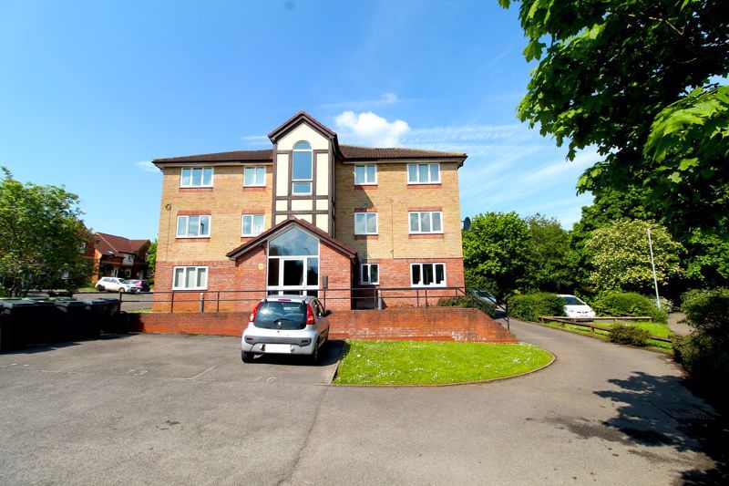 1 bed flat for sale in Palmers Leaze, Bradley Stoke, Bristol BS32, £