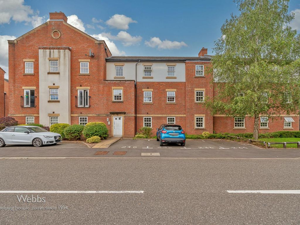 2 bed flat for sale in Horseshoe Crescent, Great Barr, Birmingham B43