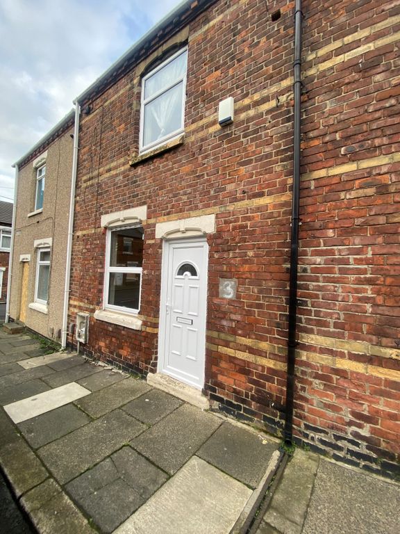 2 bed property to rent in Tenth Street, Blackhall Colliery, Hartlepool