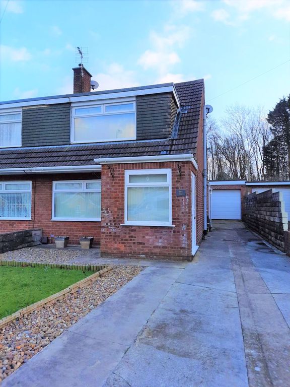 2 bed semidetached bungalow to rent in Mountain View, North Cornelly