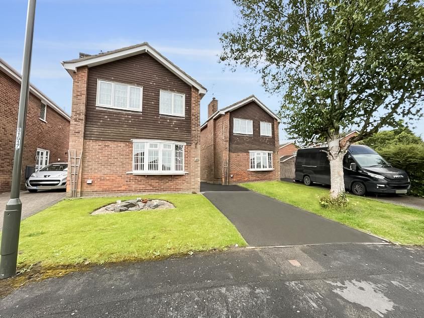 3 bed detached house for sale in Plover Avenue, Woodville, Swadlincote