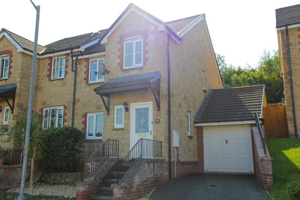 Talmena Ave Wadebridge PL27  