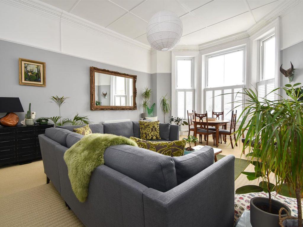 2 bed flat for sale in Warrior Square, St. LeonardsOnSea TN37, £