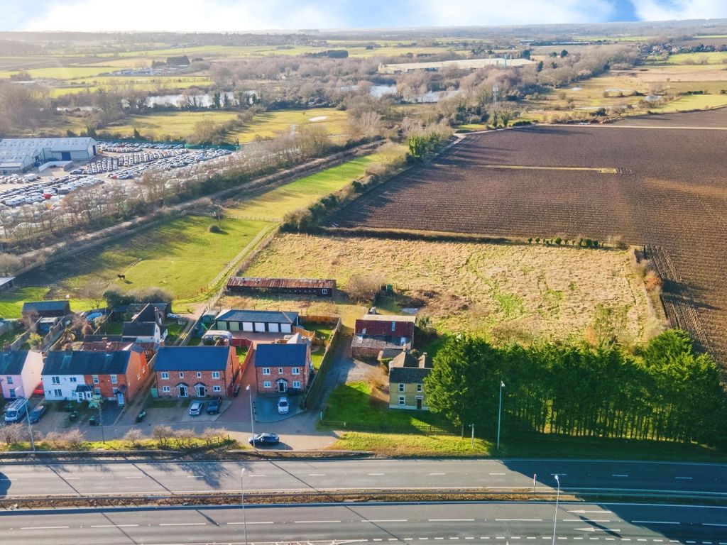 Land for sale in Tempsford Road, Sandy, Bedfordshire SG19, £1,350,000