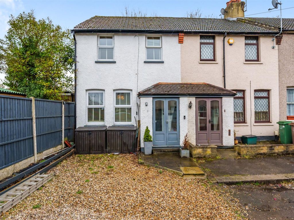 2 bed end terrace house for sale in Southdown Road, Carshalton SM5 Zoopla