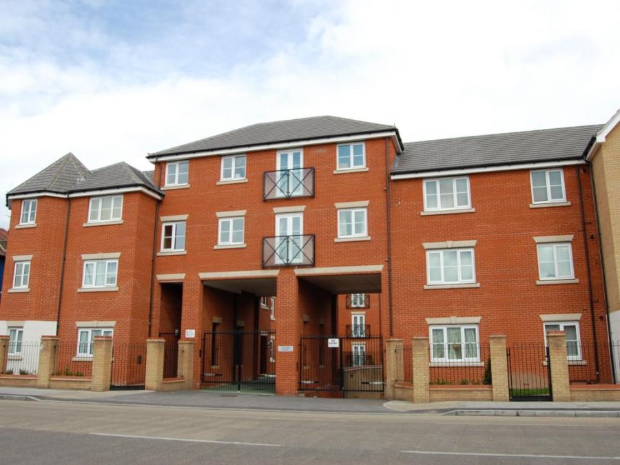 1 bed flat to rent in Fencepiece Road, Ilford IG6 Zoopla