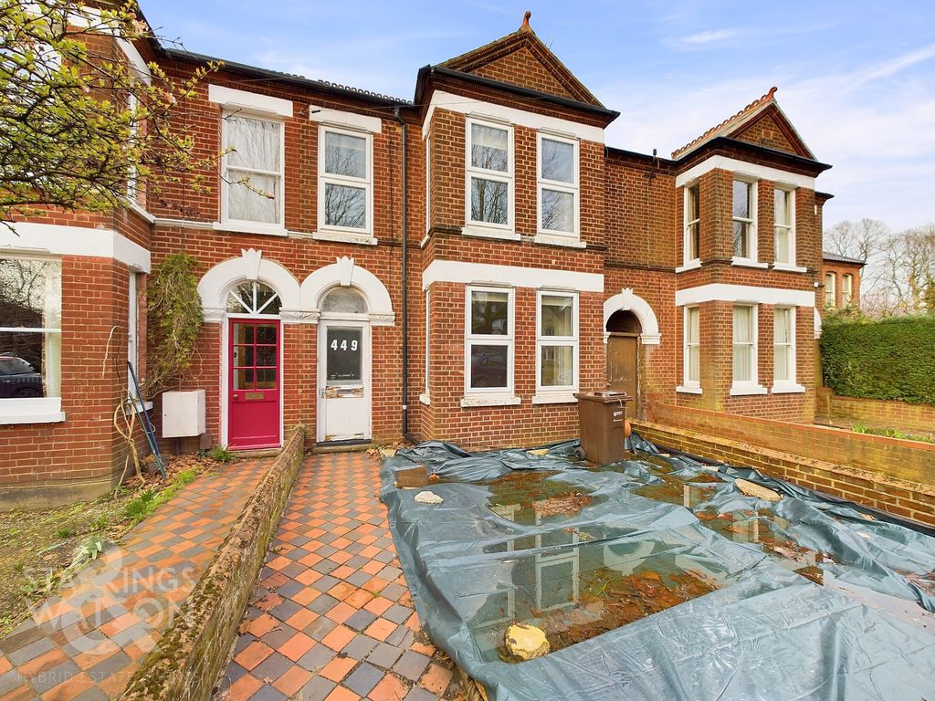 4 bed terraced house for sale in Earlham Road, Norwich NR4, £375,000