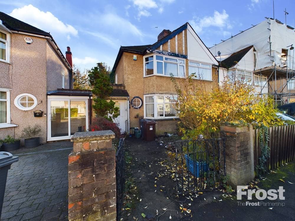 3 bed end terrace house for sale in Fernside Avenue, Feltham TW13, £