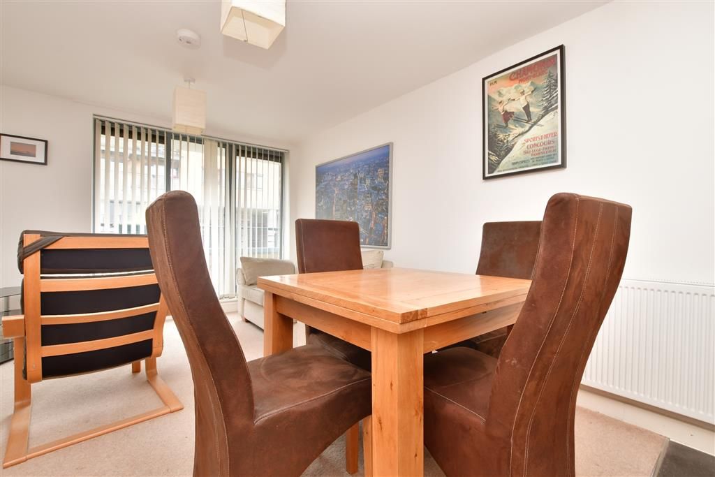 1 bed flat for sale in Whytecliffe Road South, Purley, Surrey CR8 Zoopla