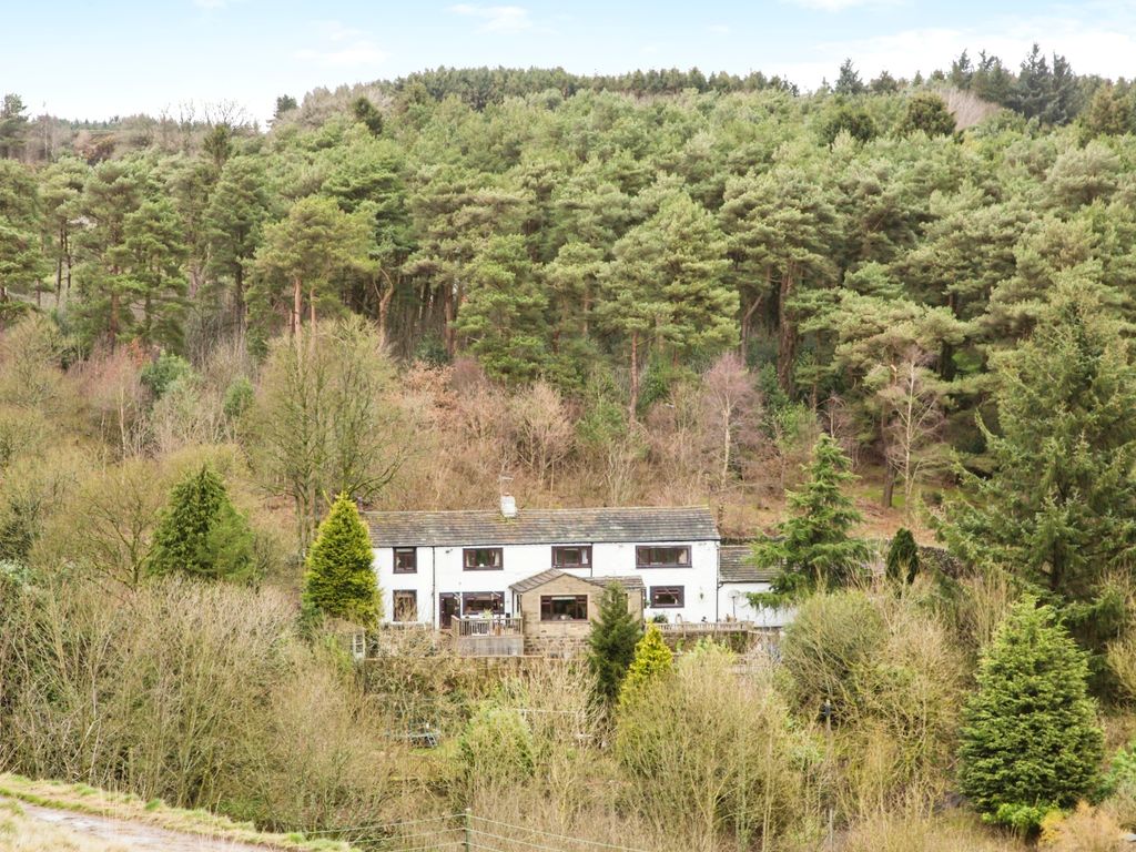 4 bed detached house for sale in Ogden Lane, Halifax, West Yorkshire