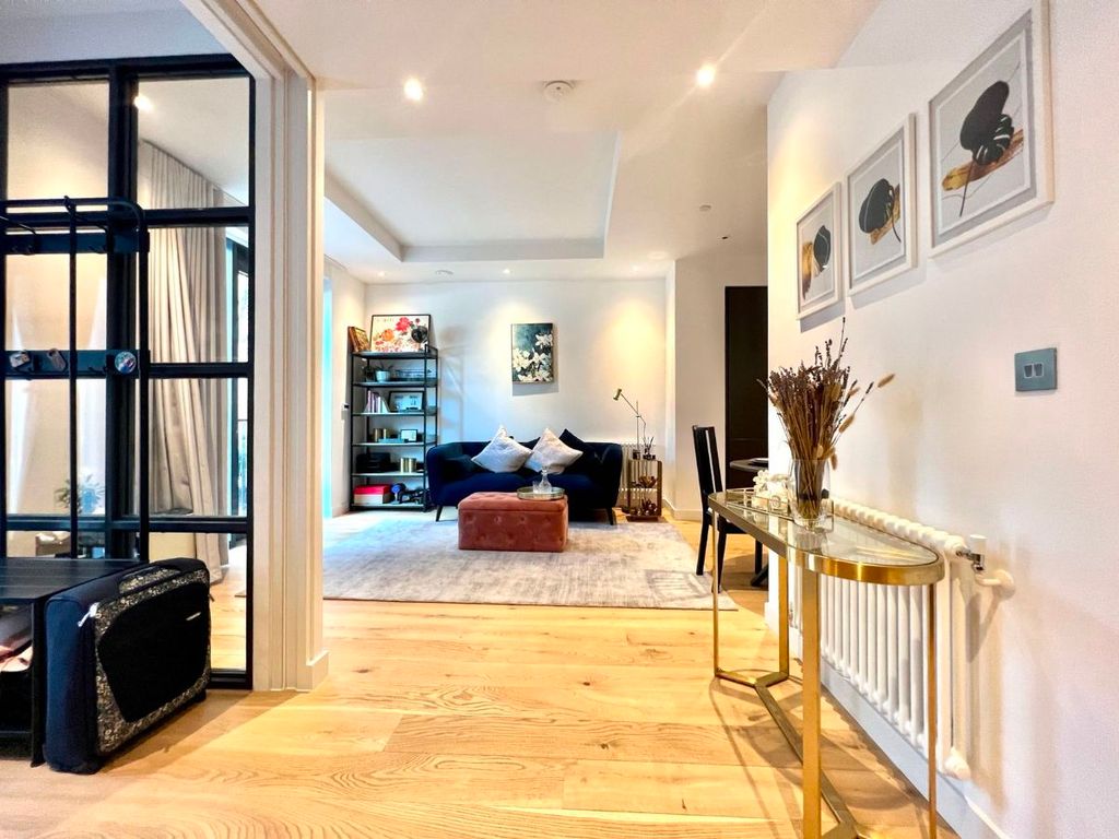 2 bed flat for sale in City Island, Lookout Lane, London E14 Zoopla