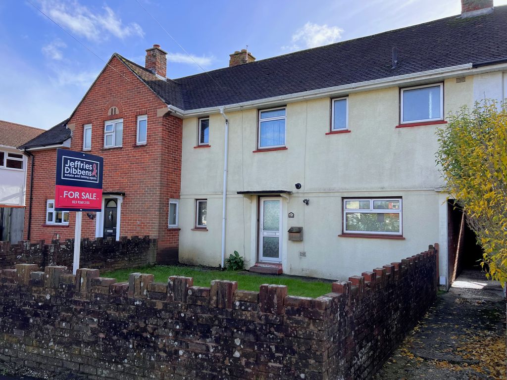 3 bed terraced house for sale in Keyes Road, Gosport PO13, £250,000 Zoopla