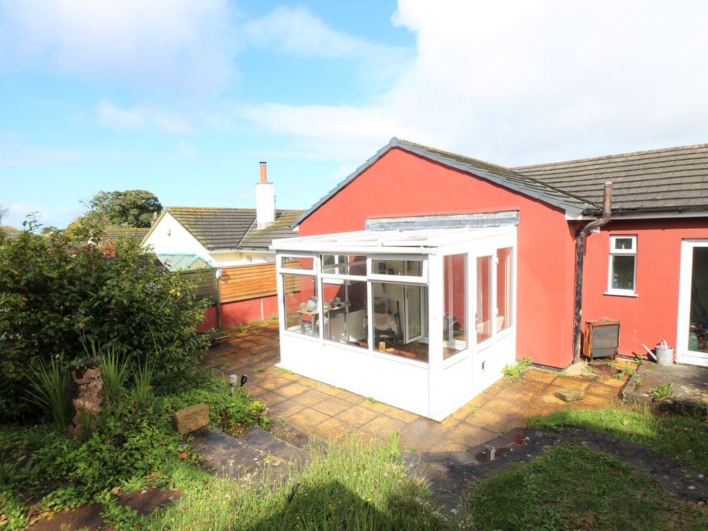 3 bed detached bungalow for sale in Tremayne Park, Pengegon, Camborne