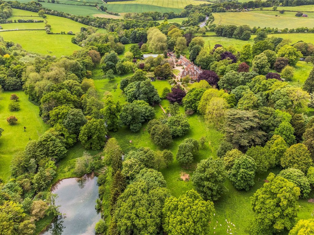 7 bed detached house for sale in Thorpe Hall, Lincoln Road, South