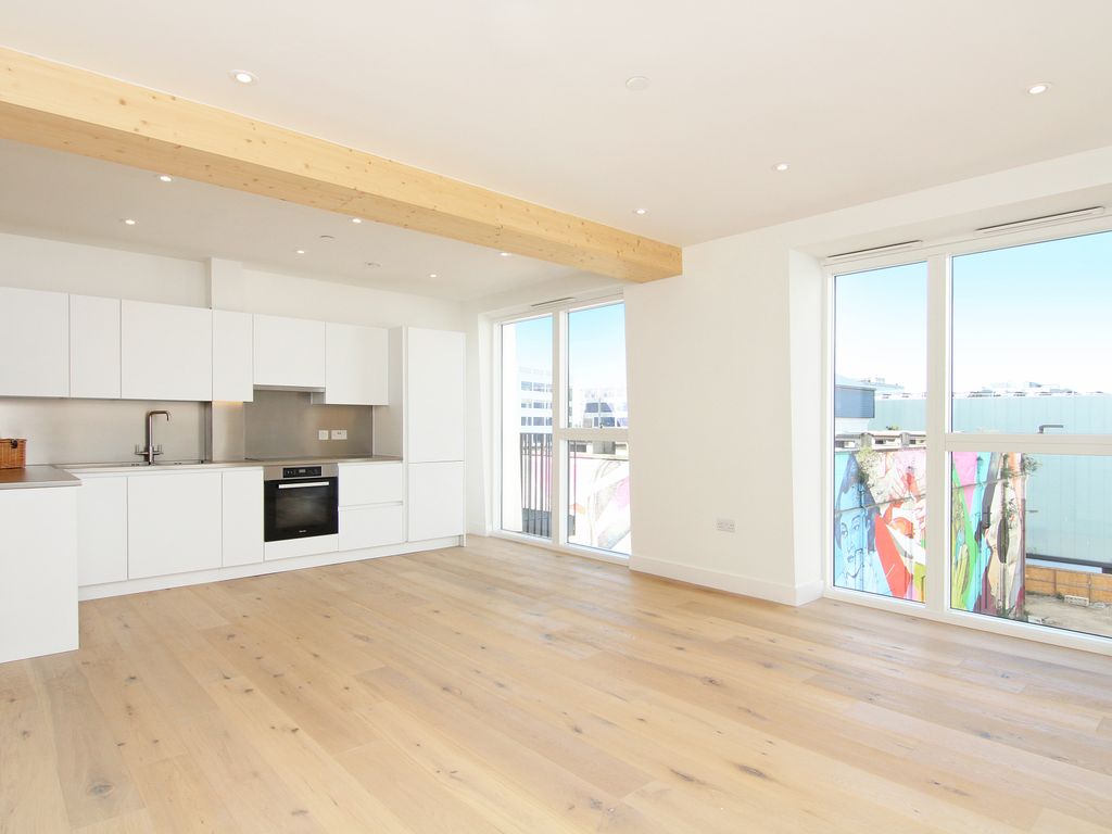 2 bed flat for sale in Boiler House, 2 Material Walk, Hayes UB3 Zoopla