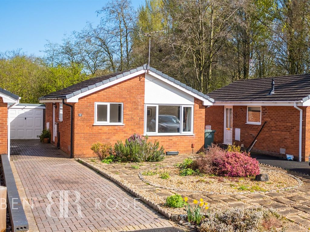 2 bed detached bungalow for sale in Carr Field, Bamber Bridge, Preston