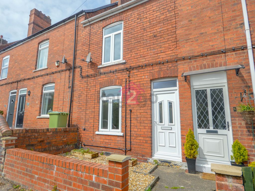 3 bed terraced house for sale in Brockwell Terrace, Chesterfield S40