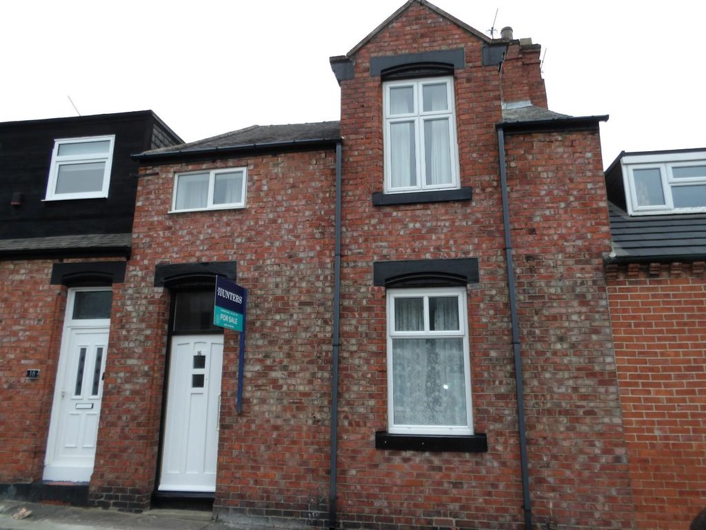 4 bed property for sale in Freda Street, Southwick, Sunderland SR5, £