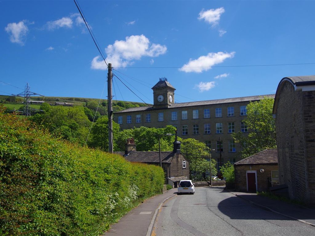 2 bed flat to rent in Rishworth Mill Lane, Rishworth, Sowerby Bridge