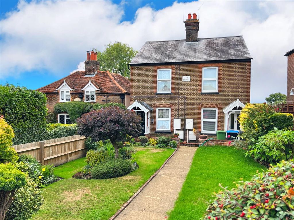 Leverstock Green Road, Hemel Hempstead HP3  
