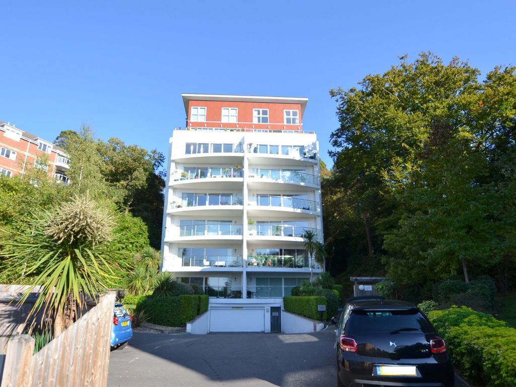 2 bed flat for sale in Glen Road, Lower Parkstone, Poole BH14 Zoopla