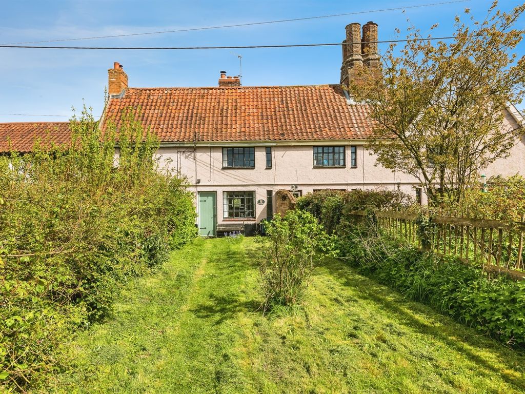 2 bed terraced house for sale in Tooks Common, Ilketshall St. Andrew