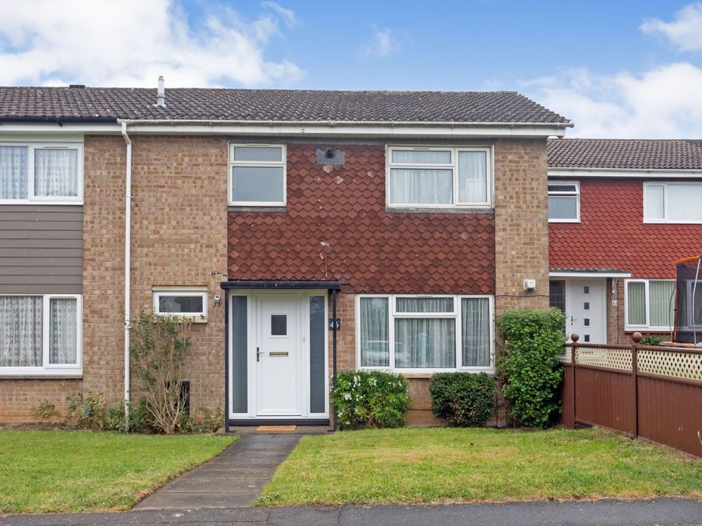 Thorn Hill, Briar Hill NN4  