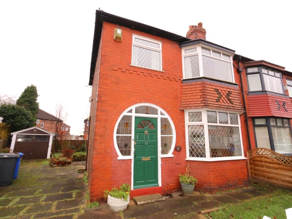 3 bed semidetached house for sale in Earlston Avenue, Denton