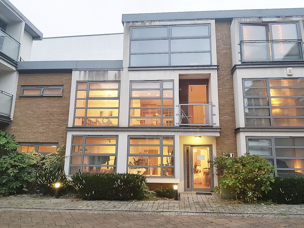 Tanners Yard Treadway St E2