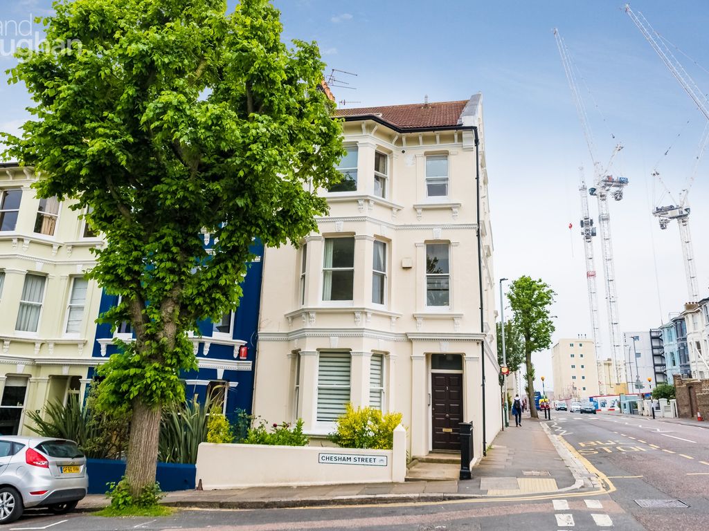 2 bed flat to rent in Chesham Street, Kemp Town, Brighton, East Sussex