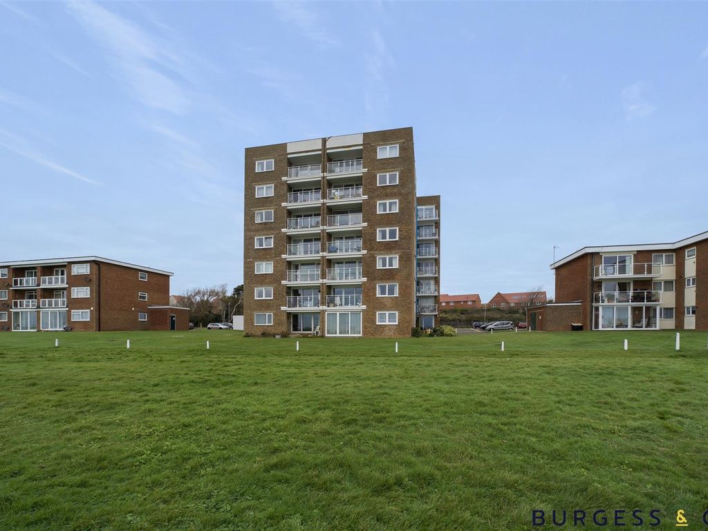 2 bed flat for sale in Sutton Place, BexhillOnSea TN40 Zoopla